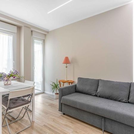 Bo13 -Crescenzago- Bright - Wifi - Elegant Leilighet Milano Eksteriør bilde