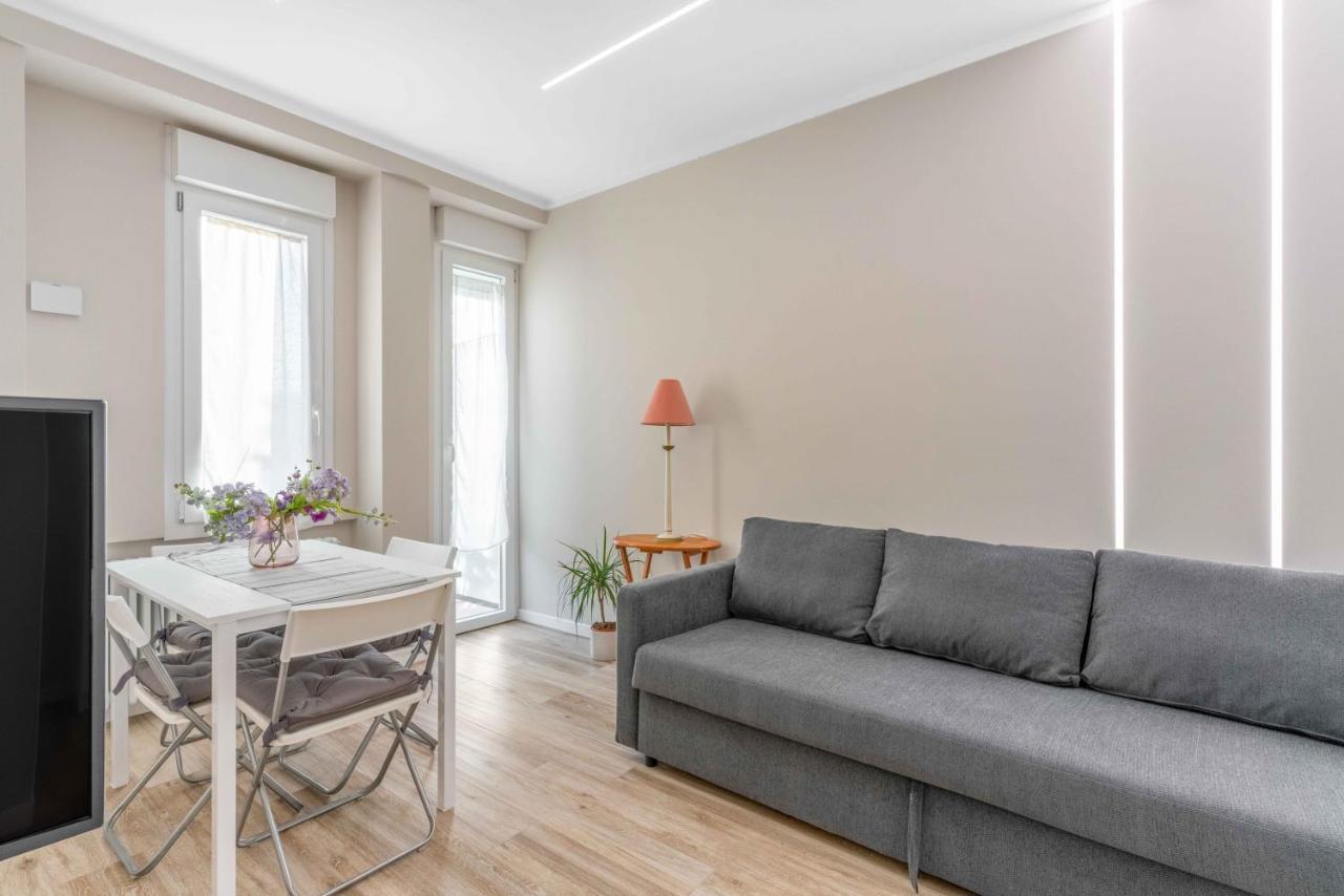 Bo13 -Crescenzago- Bright - Wifi - Elegant Leilighet Milano Eksteriør bilde